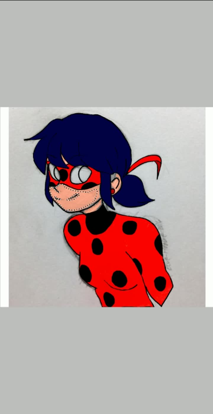 amino-​ ​​ ⚡ Marinette⚡°.•.➢-e8ebe1e8