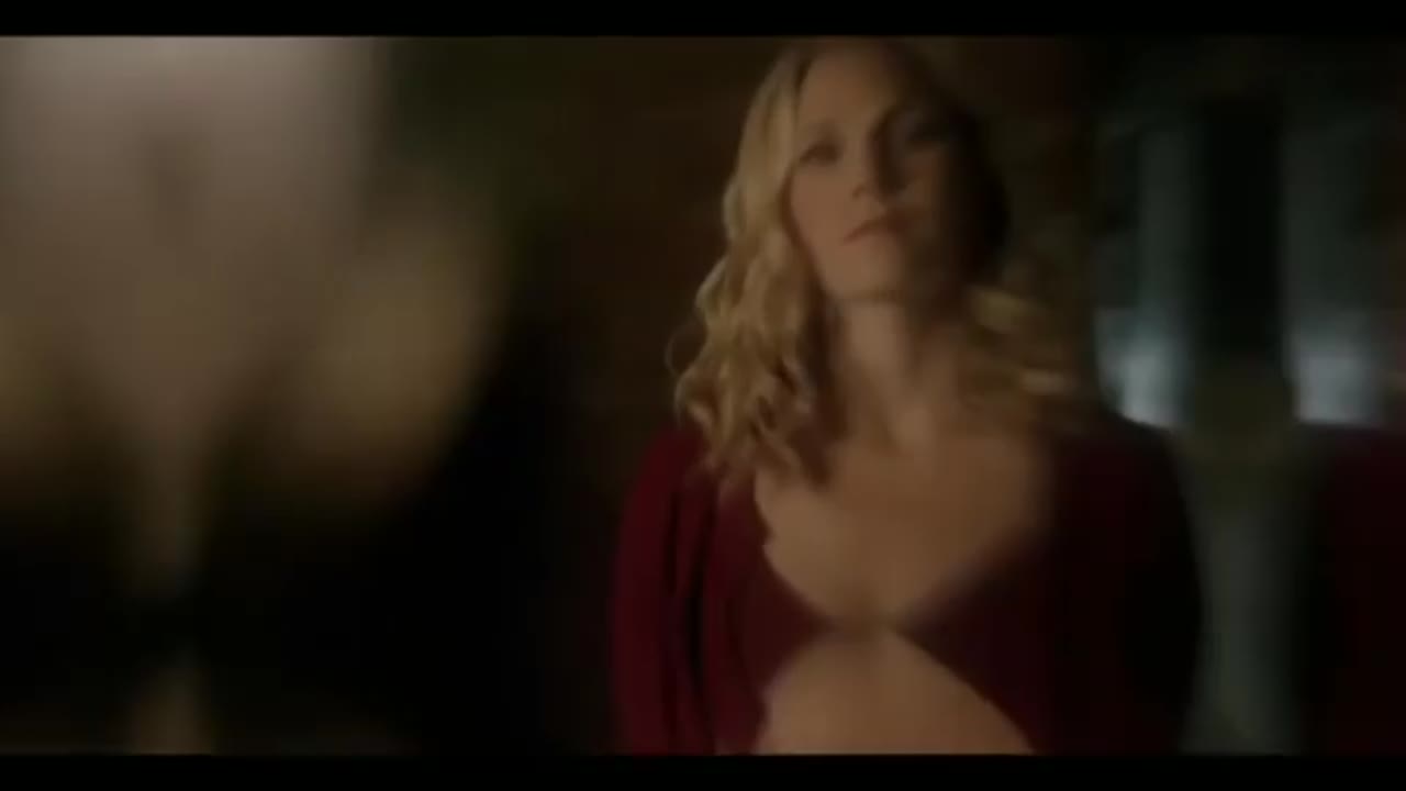 amino-꧁🌹Caroline Forbes🌹꧂-a7f37d21