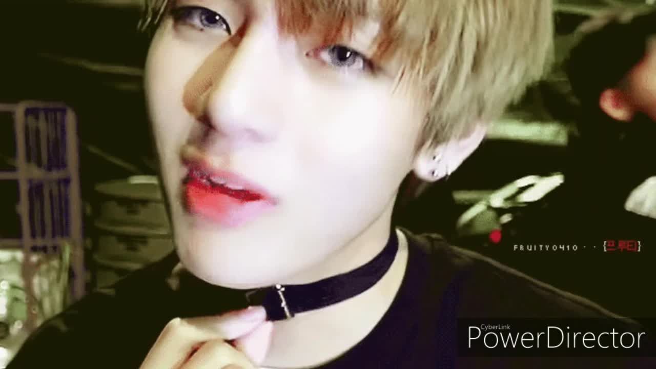 Taehyung hot gif