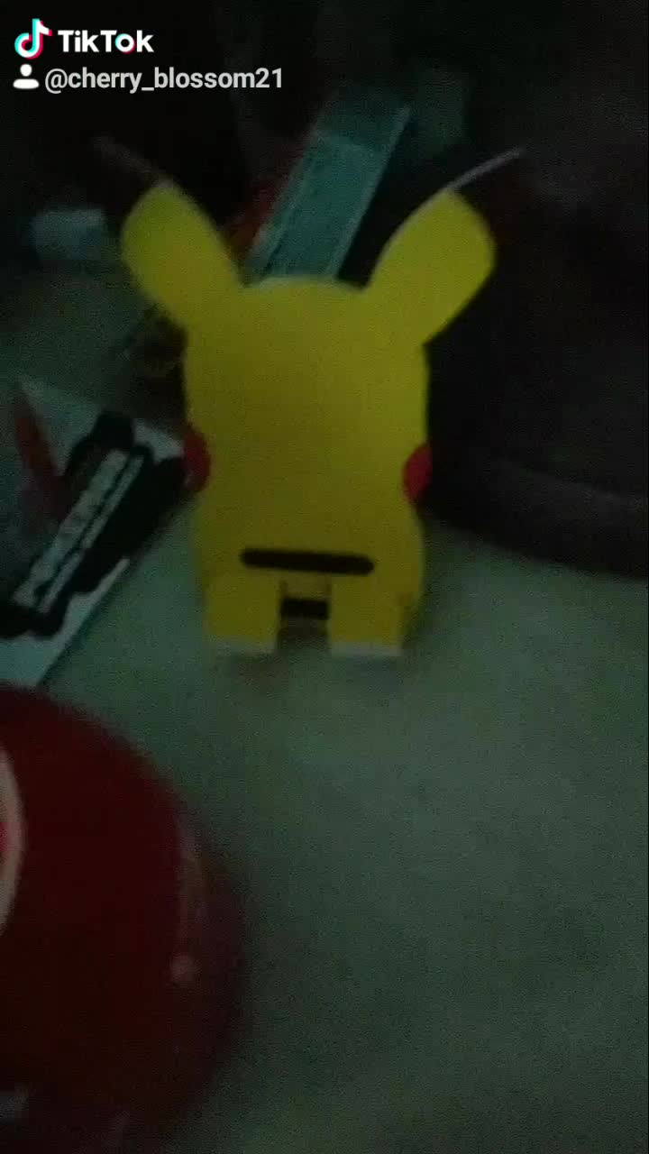 amino-⚡Pikachu⚡-1eb35532