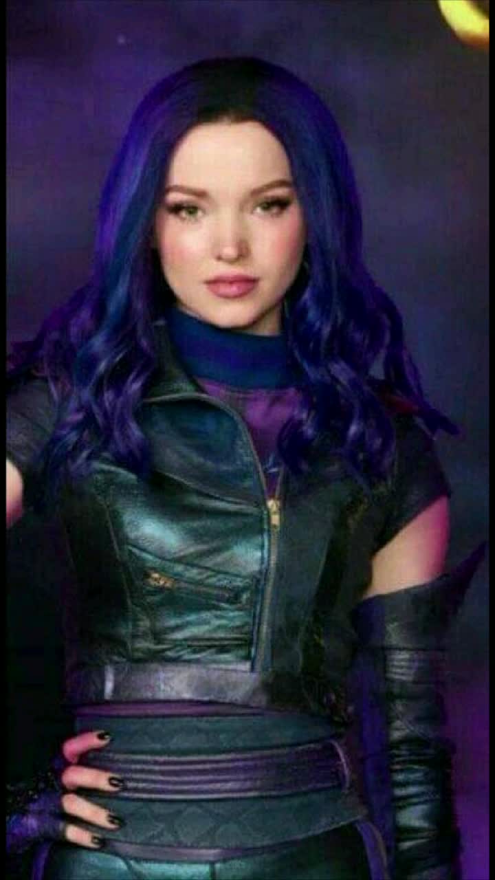 amino-Dove Cameron (Mal)-3cac3e55