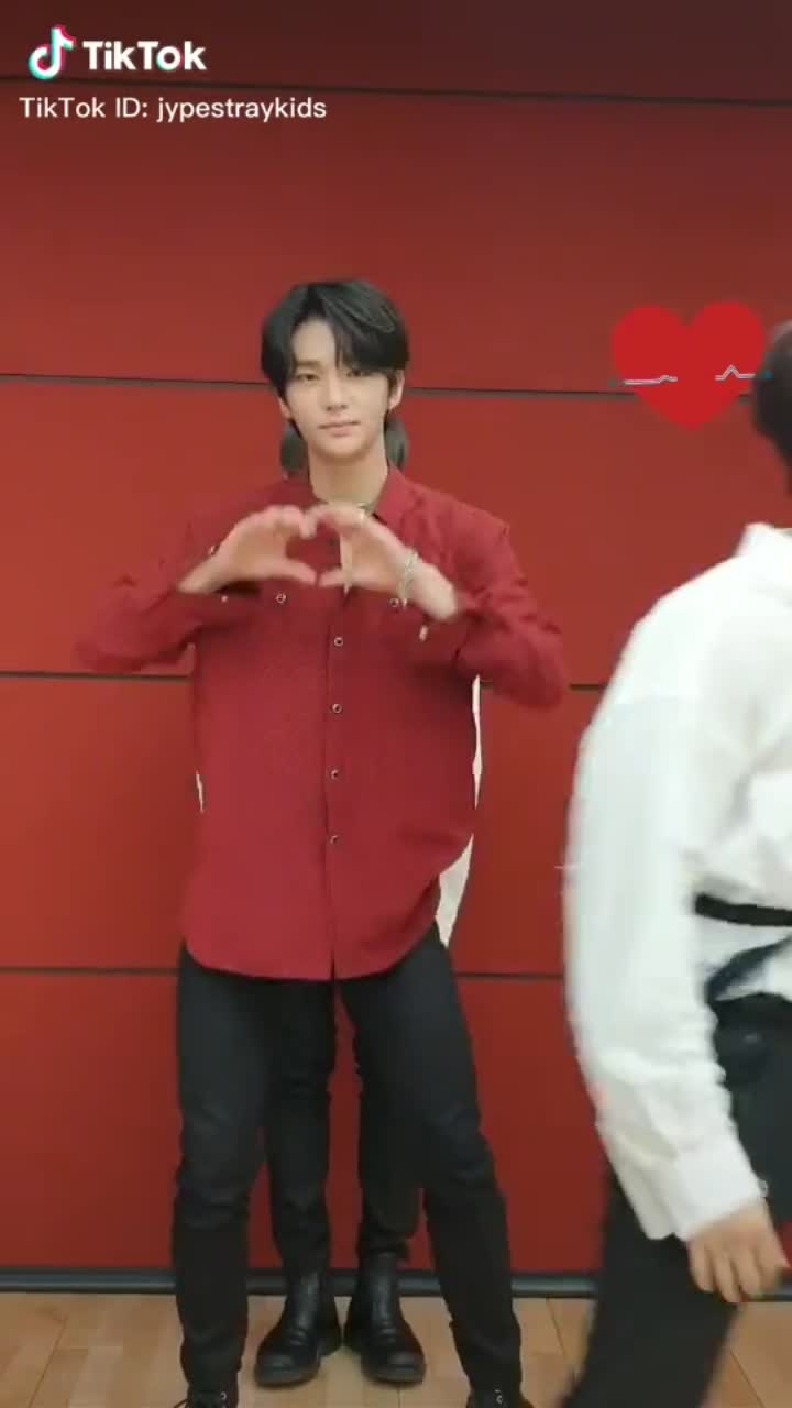 amino-♡hyunjin♡-33c89a41