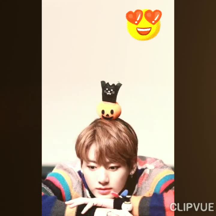 amino-💜 Kim Taehyung 💜-b1bd43d3