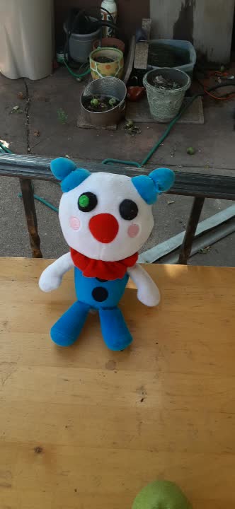 amino-clowny plush-d1e00ff1