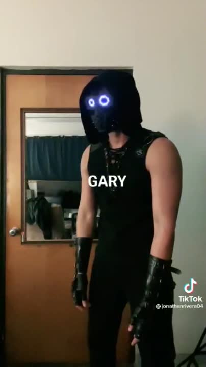 amino-GARY THE DEPRESSED REPAIR MAN-37a3b036