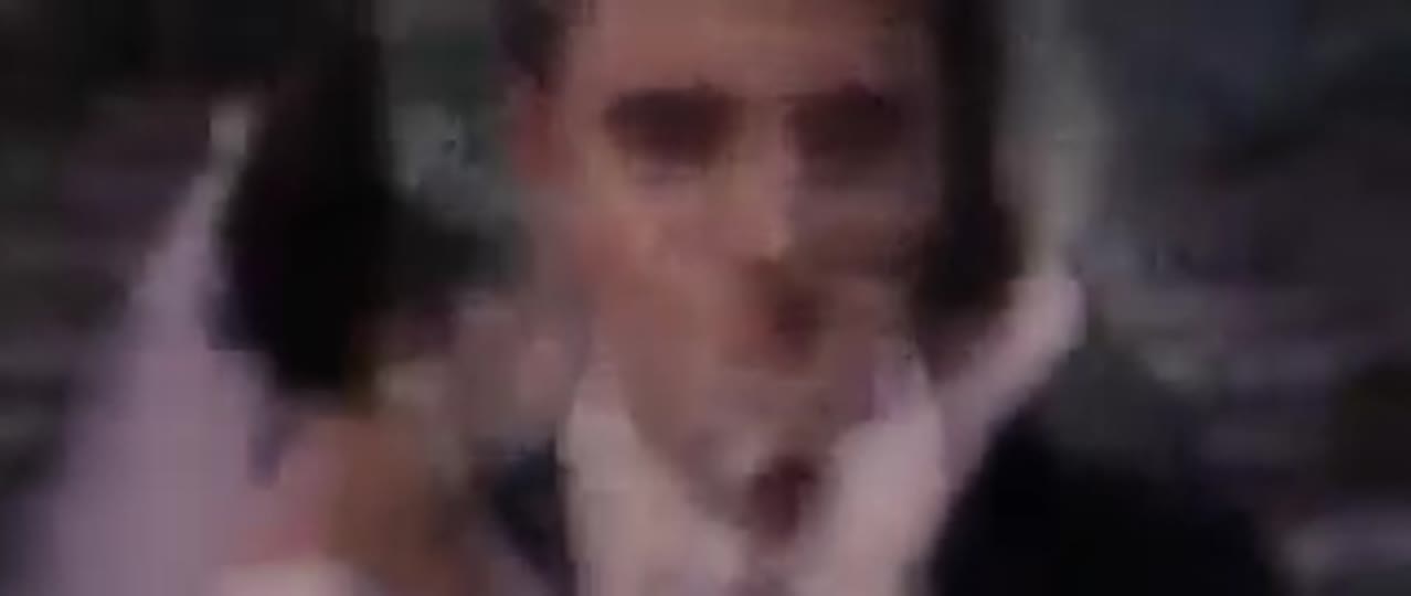 Сумерки 6 трейлер. Зубарев смотрит Сумерки