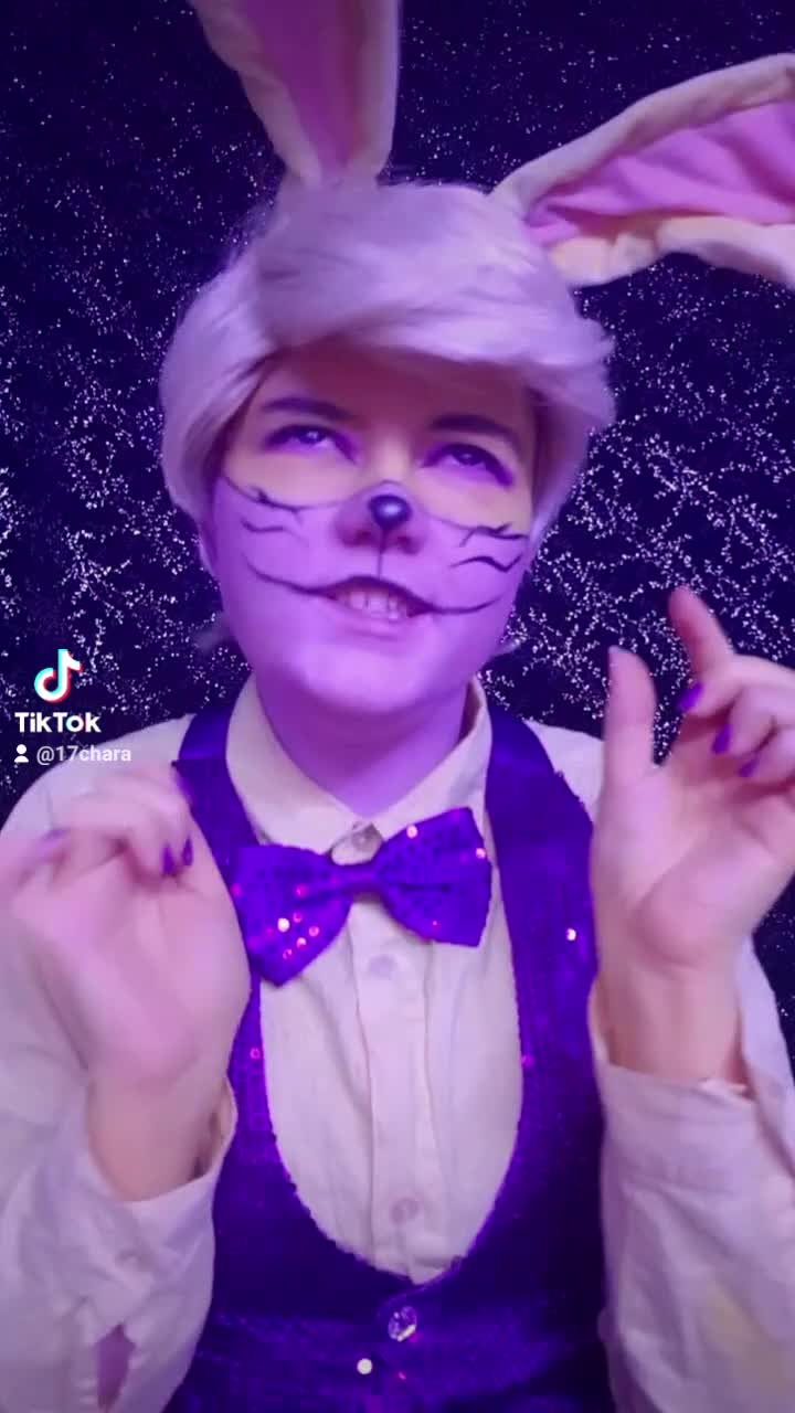 Fem! Glitchtrap cosplay  Five Nights At Freddy's Amino