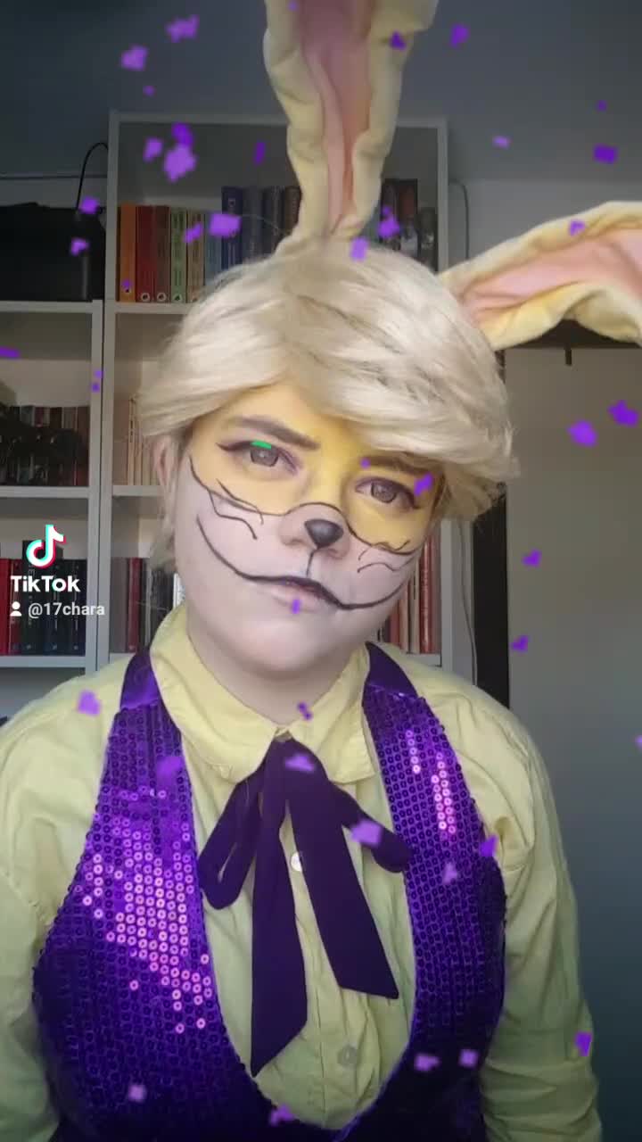 Glitchtrap cosplay  Five Nights At Freddy's Amino